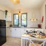 Hellosummer Boutique Suites,near Fiscardo! アパートホテル Antipata