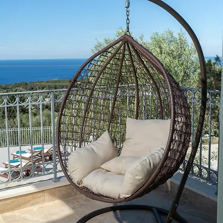 Hellosummer Boutique Suites,near Fiscardo! 아파트호텔