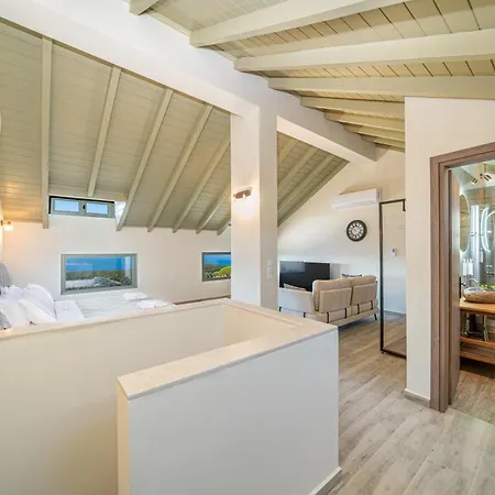 Hellosummer Boutique Suites,near Fiscardo! 아파트호텔