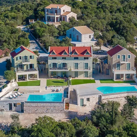 아파트호텔 Hellosummer Boutique Suites,near Fiscardo! 4*