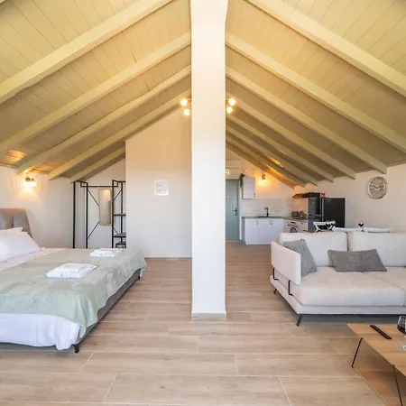 Hellosummer Boutique Suites,near Fiscardo! Antipata (Erisos)