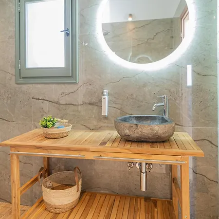 Hellosummer Boutique Suites,near Fiscardo! 公寓式酒店