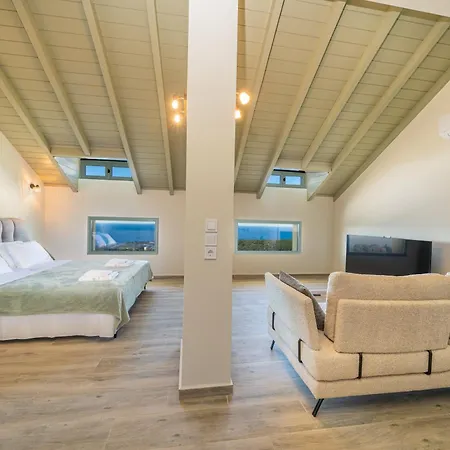 Hellosummer Luxury Kefalonia Ξενοδοχείο με διαμερίσματα *