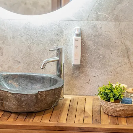 Aparthotel Hellosummer Boutique Suites,near Fiscardo!