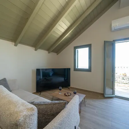 Hellosummer Luxury Kefalonia Aparthotel