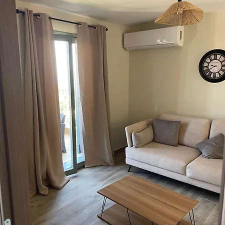 Hellosummer Boutique Suites,near Fiscardo! Ξενοδοχείο με διαμερίσματα