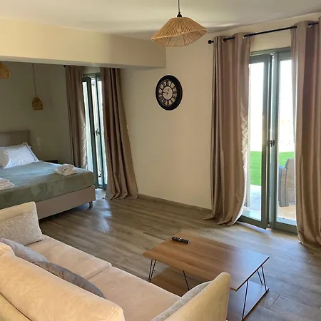 Hellosummer Boutique Suites,near Fiscardo! Ξενοδοχείο με διαμερίσματα Antipata (Erisos)