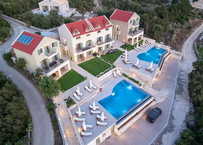 Hellosummer Boutique Suites,near Fiscardo! Hotel apartamentowy Antipata (Erisos)